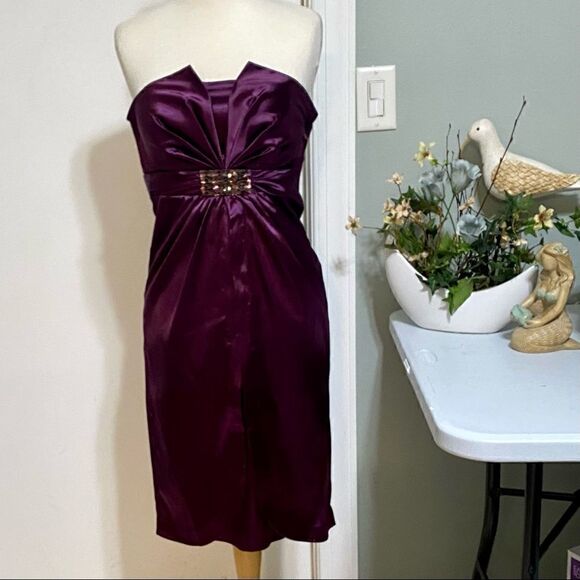 Cindy USA Strapless Purple Cocktail Party Prom Dress Size Medium Pleated Bodice - Picture 2 of 9